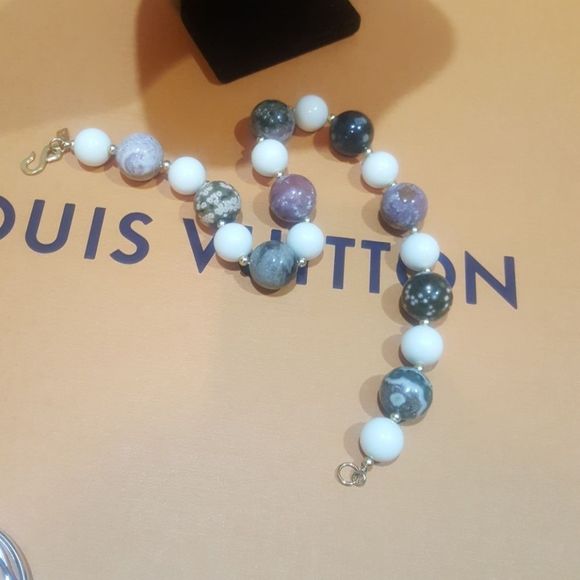 SOLD!! KENNETH LANE Polished Stone Necklace - 16" - Picture 3 of 4